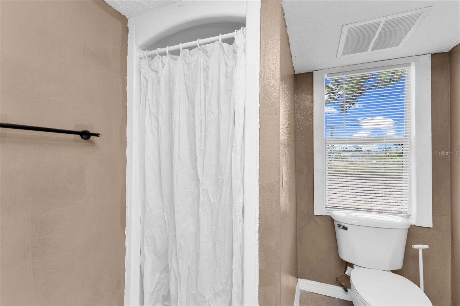 Image 16 of 27 For 8319 Roosevelt Street