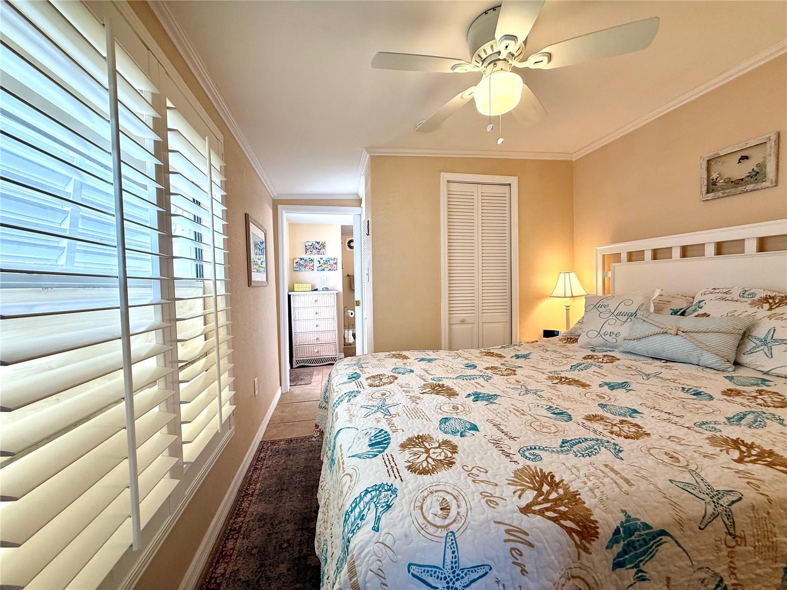 Image 19 of 57 For 1475 Flamingo Drive 128