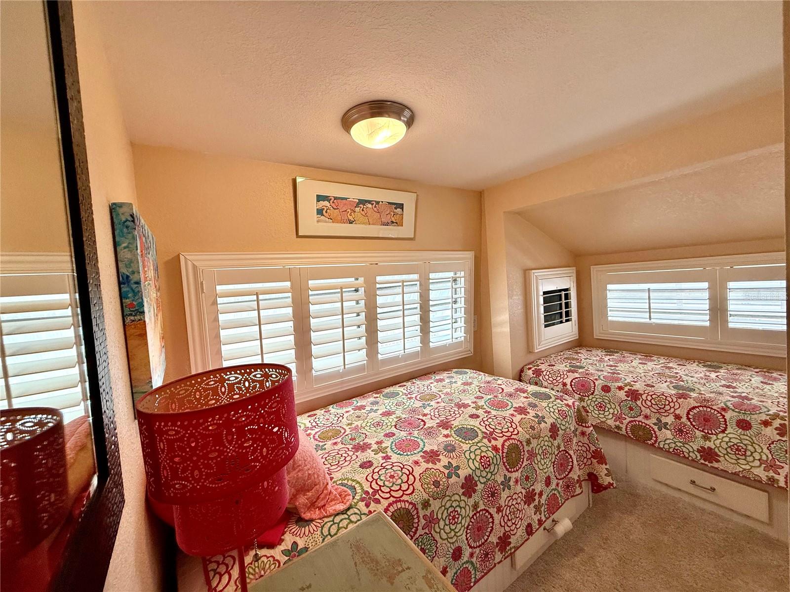 Image 26 of 57 For 1475 Flamingo Drive 128