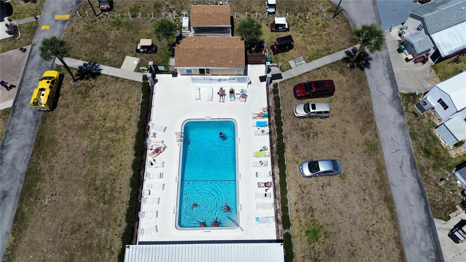 Image 44 of 57 For 1475 Flamingo Drive 128