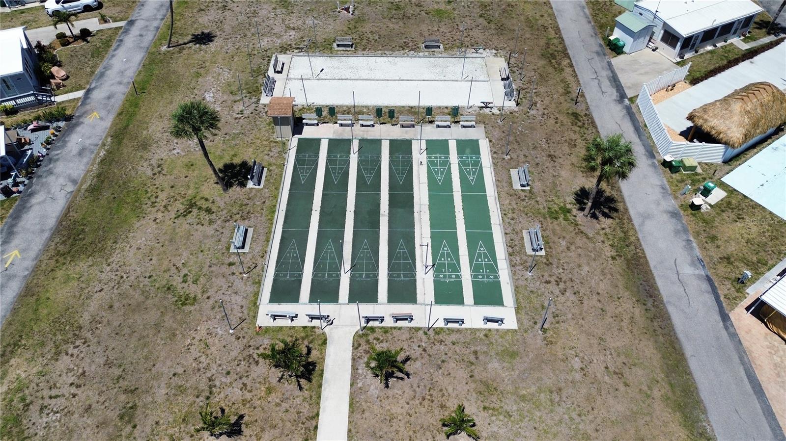 Image 46 of 57 For 1475 Flamingo Drive 128