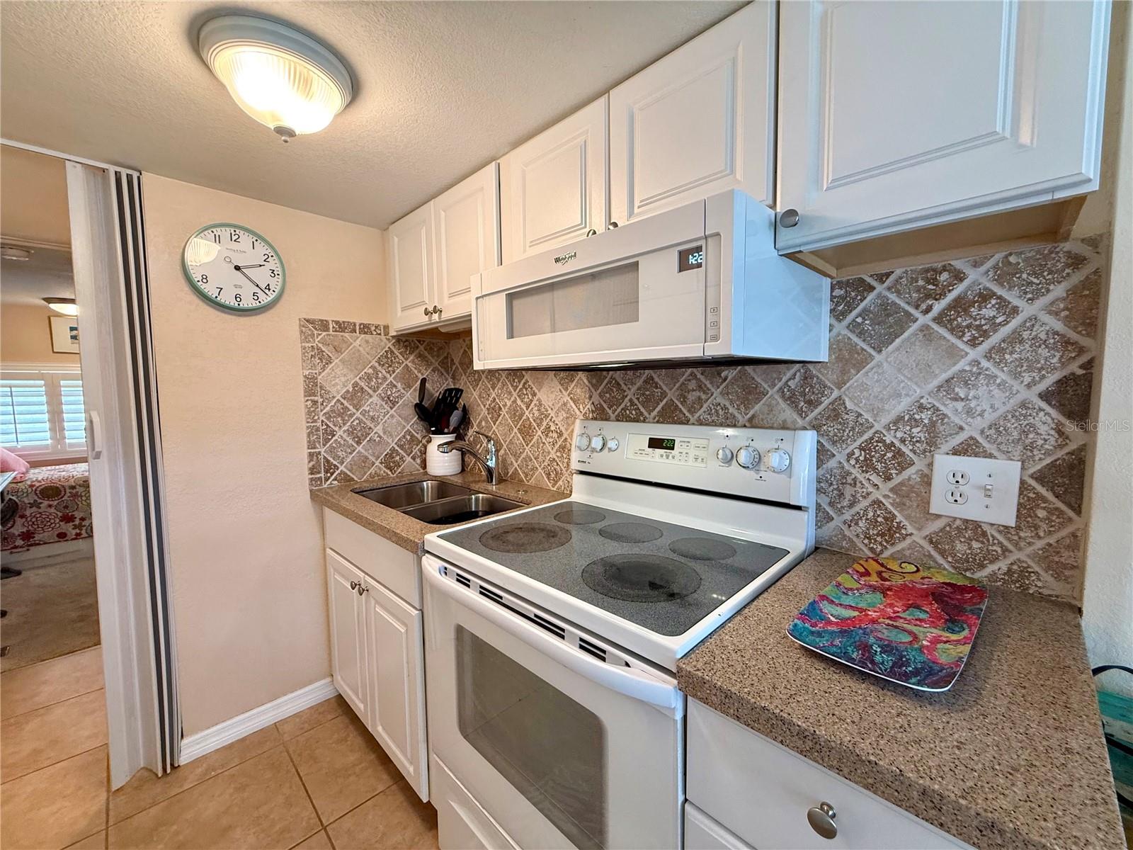 Image 9 of 57 For 1475 Flamingo Drive 128