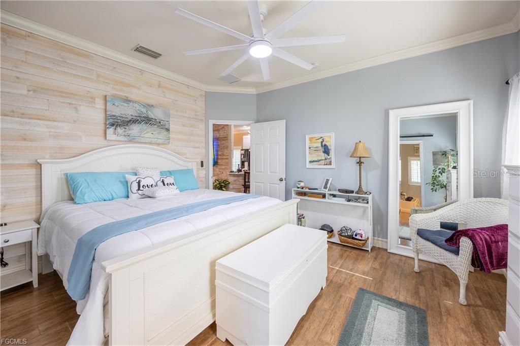 Image 14 of 43 For 2128 Cape Heather Circle