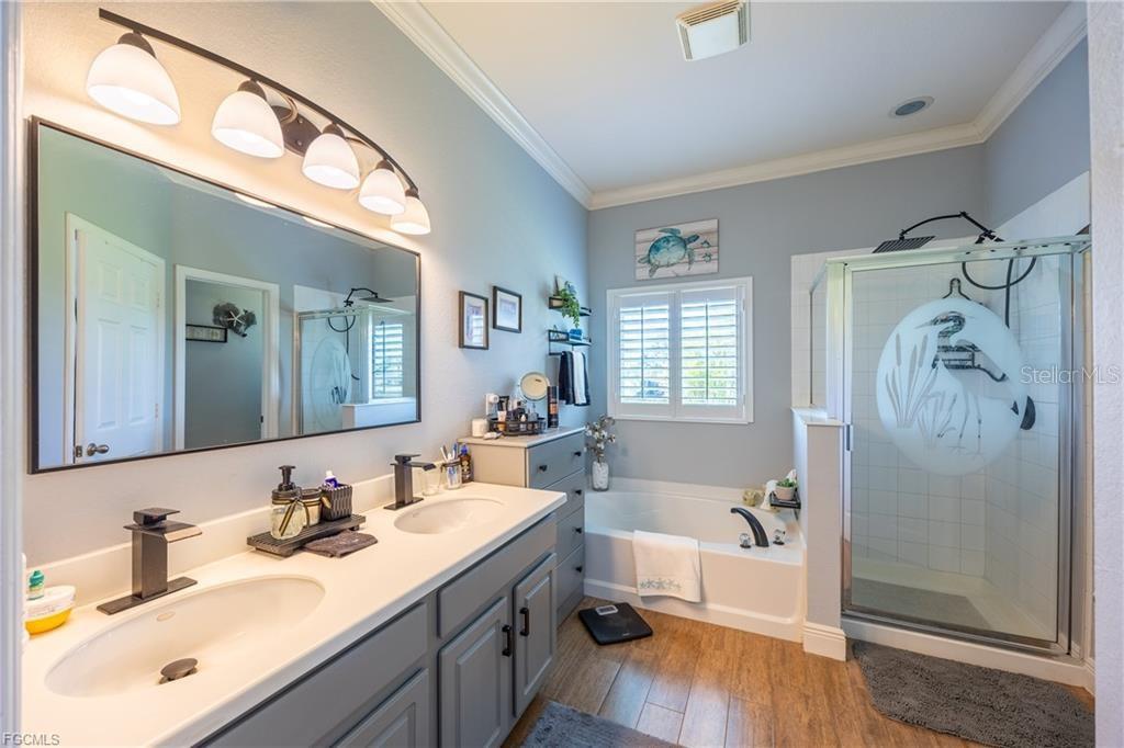 Image 15 of 43 For 2128 Cape Heather Circle