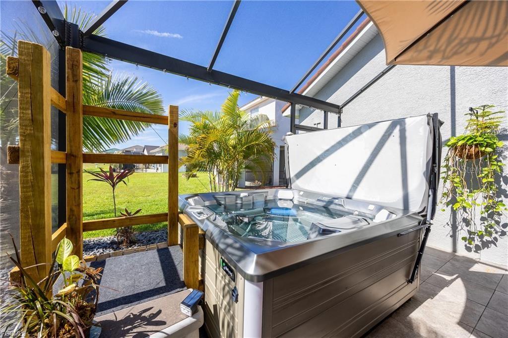 Image 31 of 43 For 2128 Cape Heather Circle