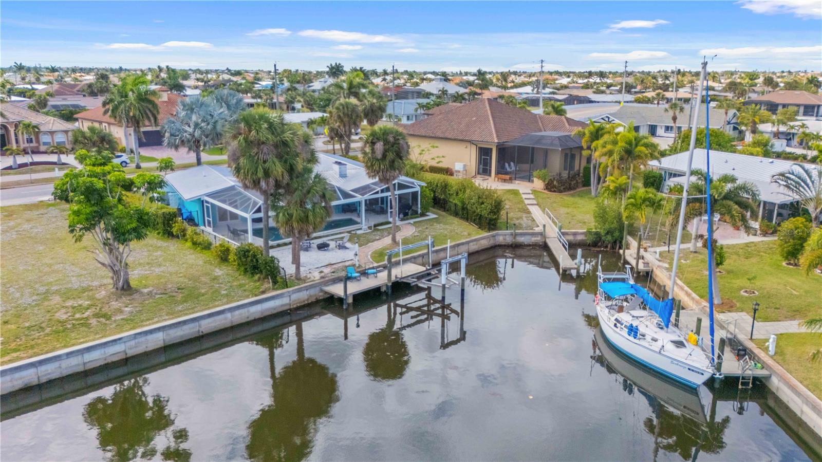 Image 12 of 81 For 1960 Marion Avenue