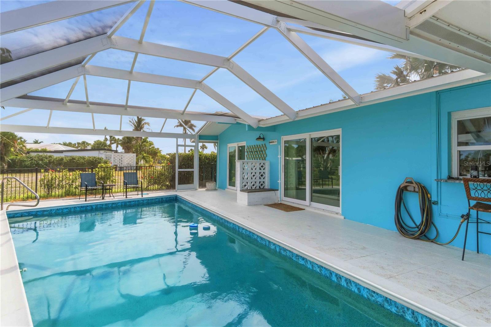 Image 78 of 81 For 1960 Marion Avenue