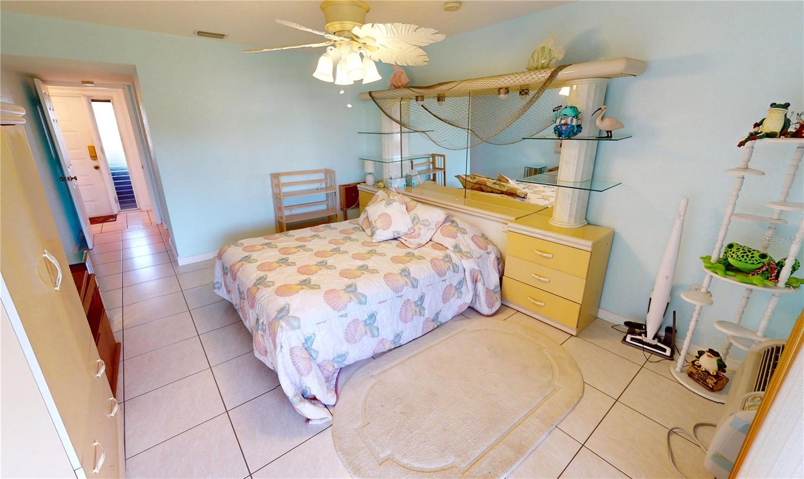 Image 23 of 33 For 311 Garvin Street 201d