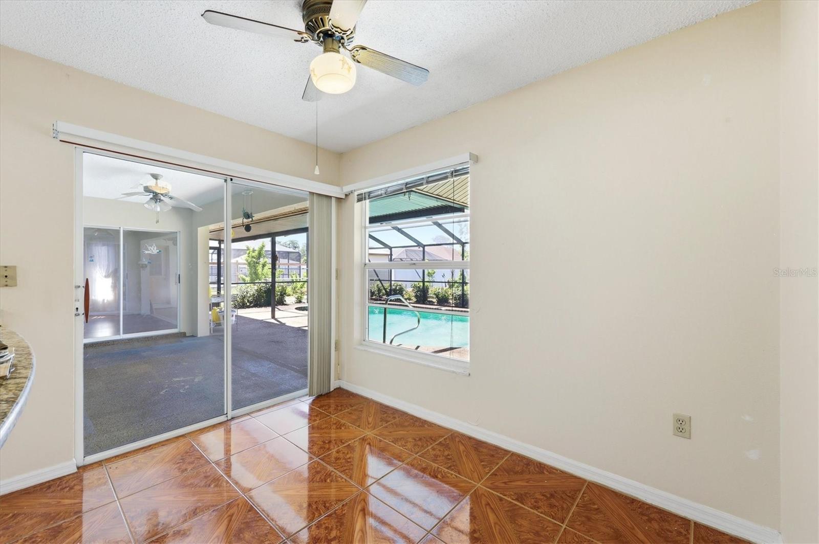 Image 17 of 42 For 21441 Landis Avenue