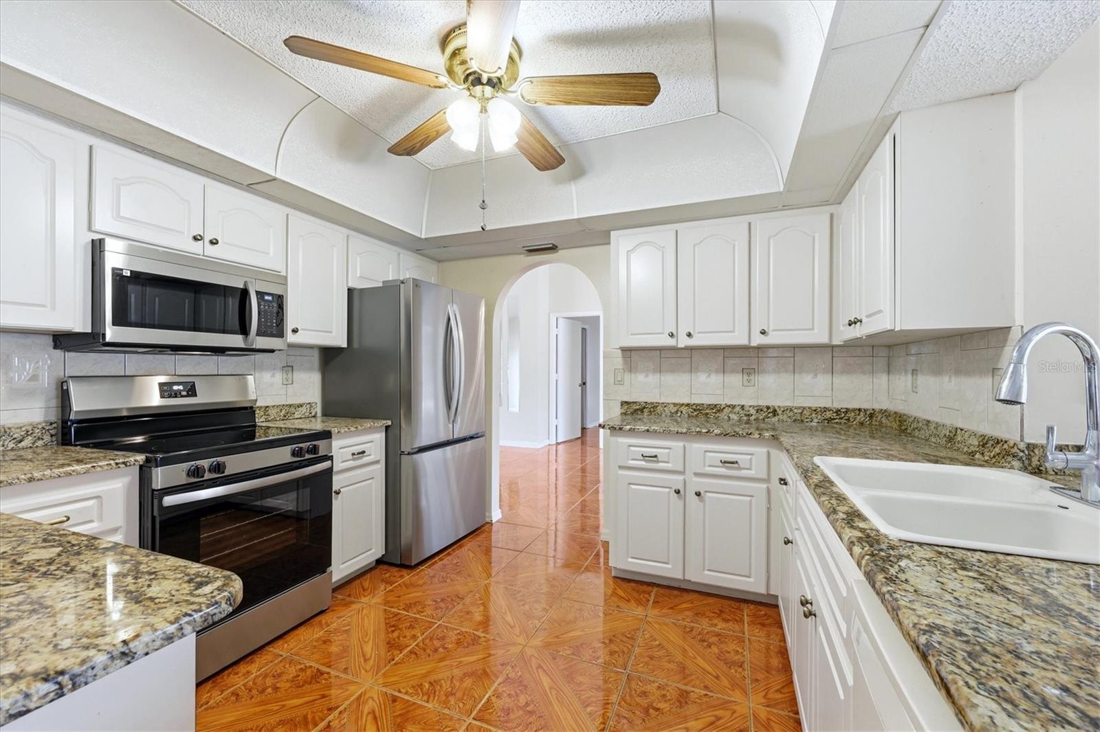 Image 2 of 42 For 21441 Landis Avenue