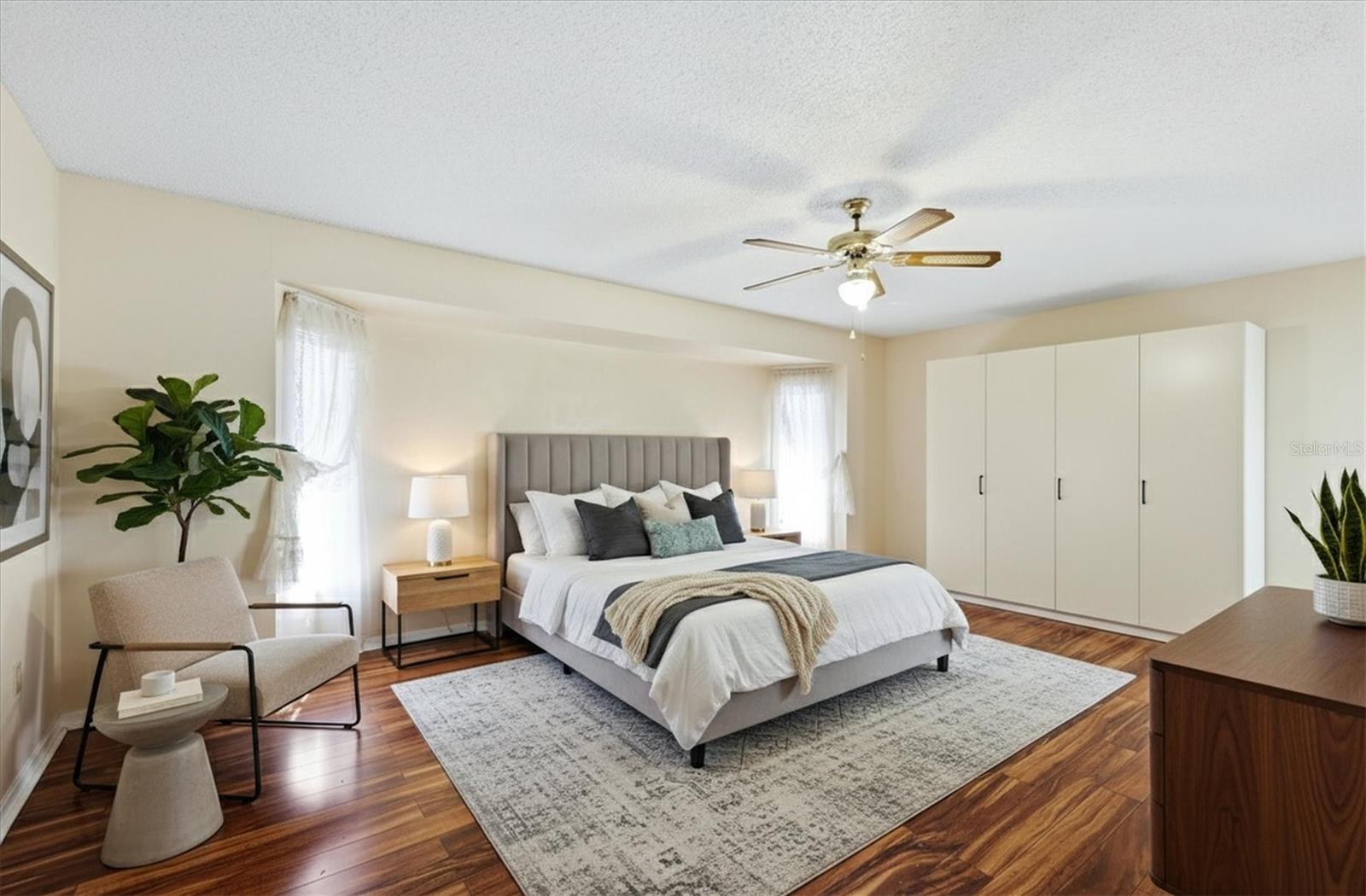 Image 6 of 42 For 21441 Landis Avenue