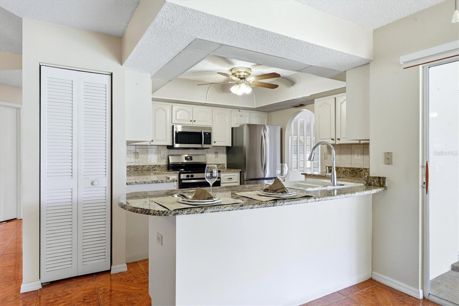 Image 9 of 42 For 21441 Landis Avenue