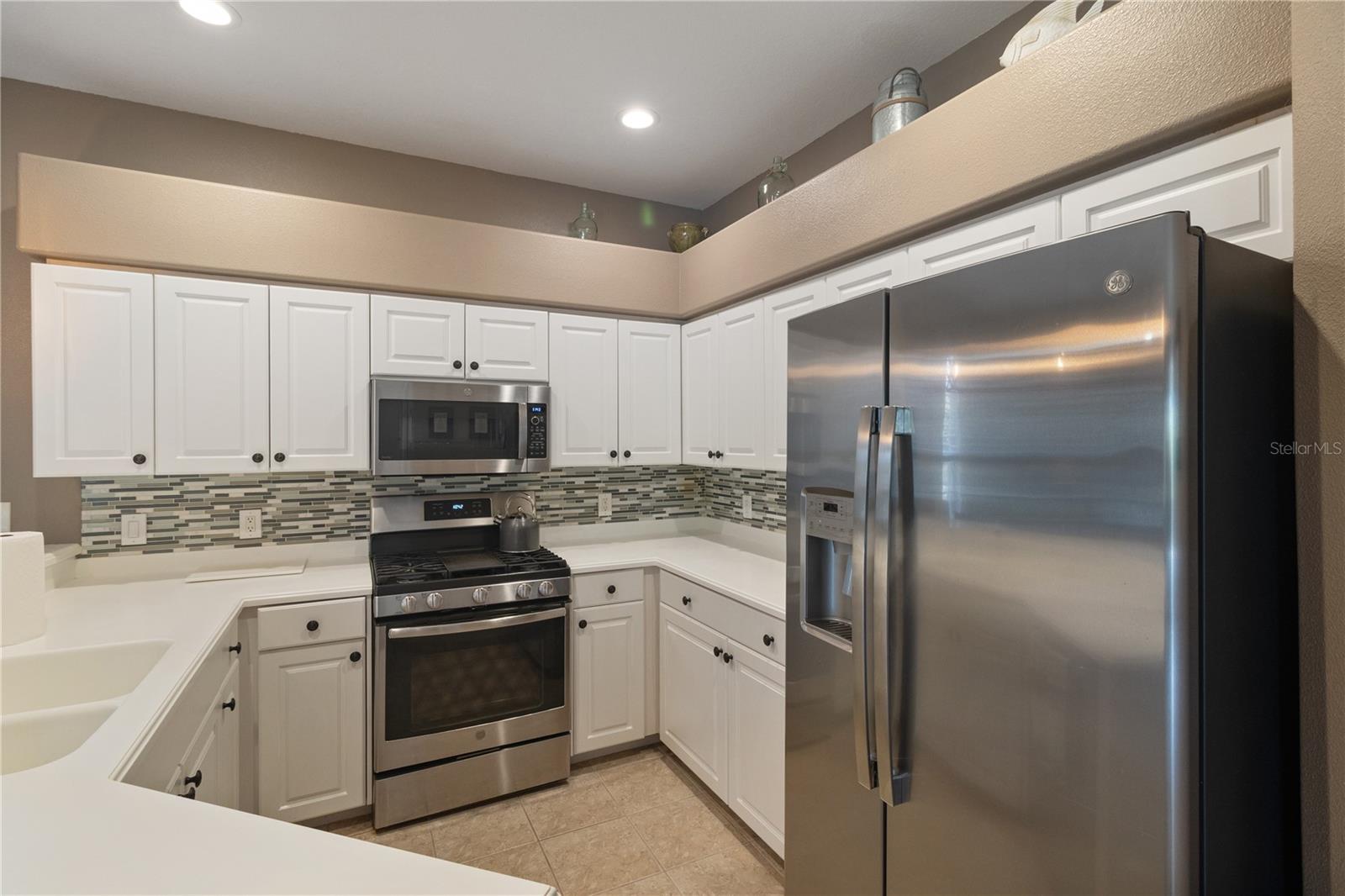 Image 15 of 48 For 2725 Royal Palm Drive