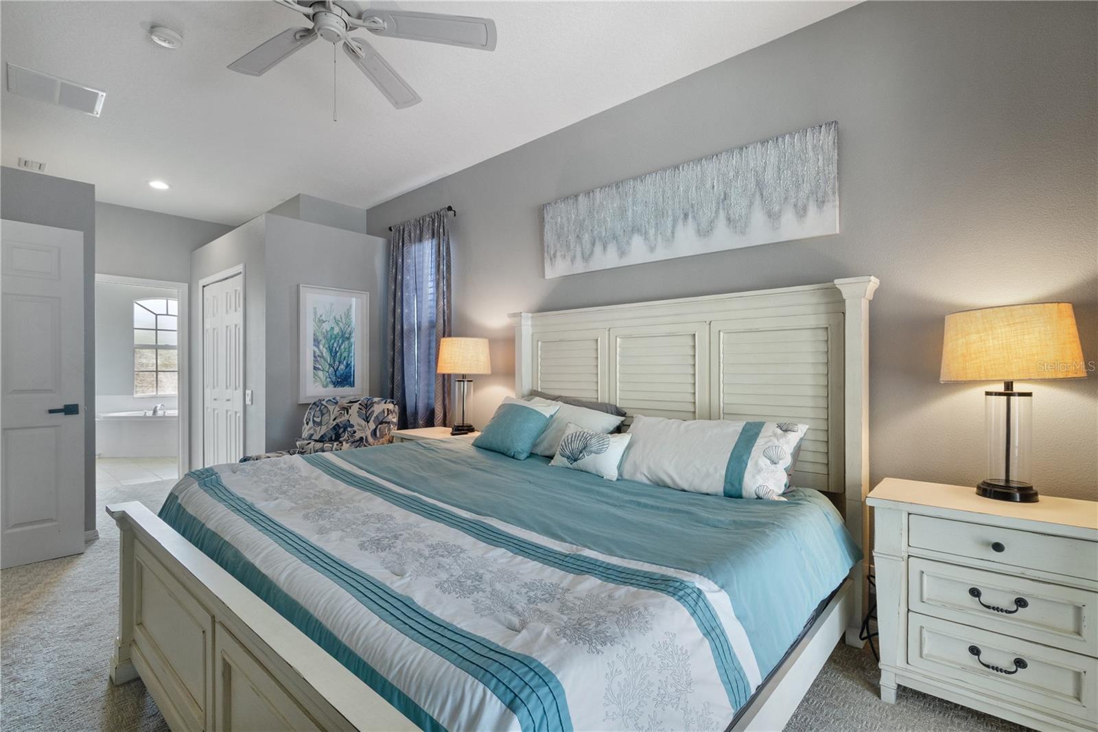 Image 21 of 48 For 2725 Royal Palm Drive