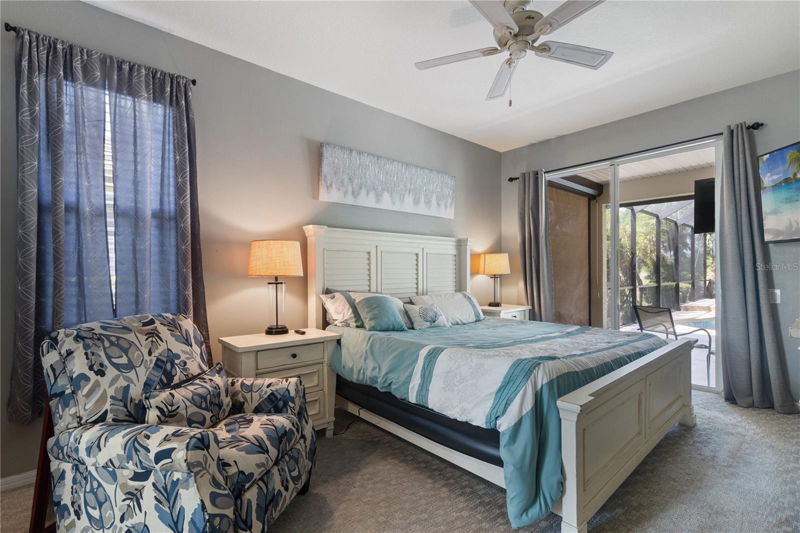 Image 23 of 48 For 2725 Royal Palm Drive