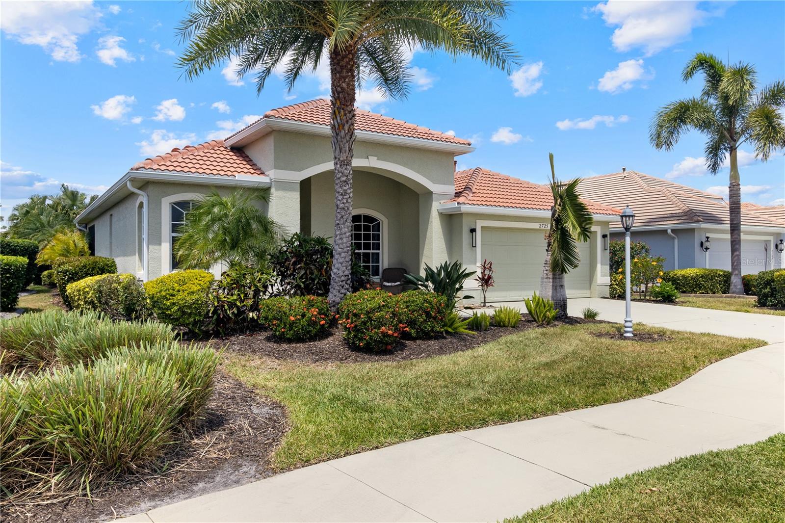 Image 43 of 48 For 2725 Royal Palm Drive