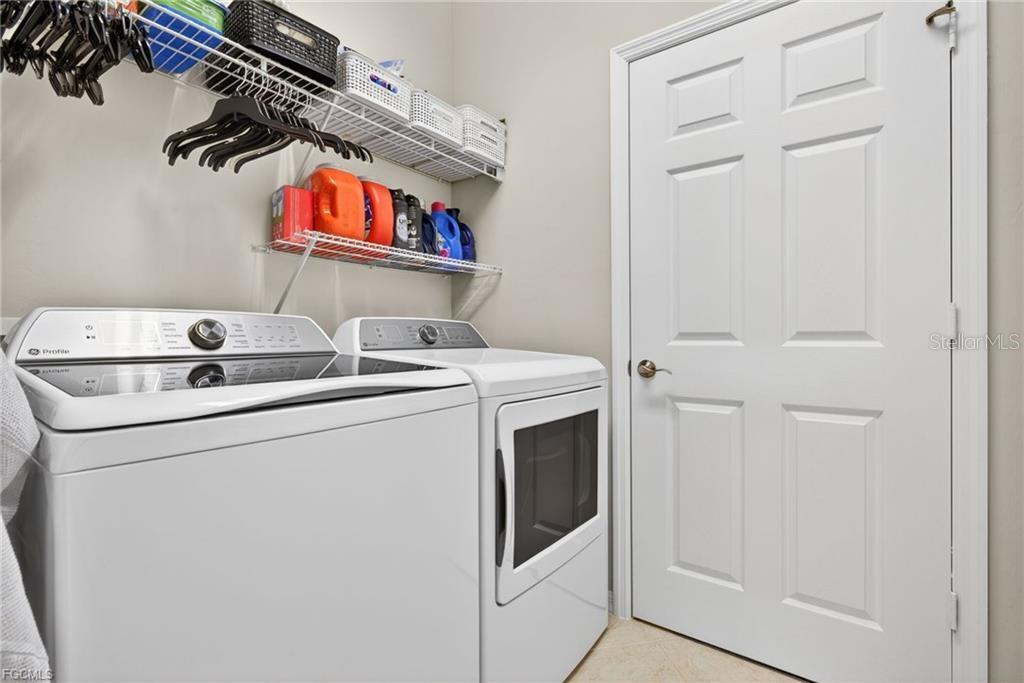 Image 24 of 41 For 16521 Goldenrod Lane 102