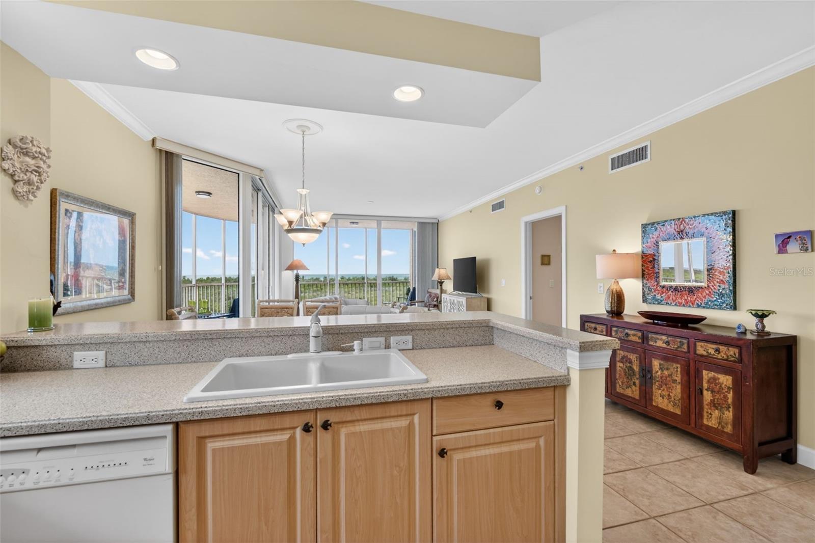 Image 10 of 37 For 3191 Matecumbe Key Road 202