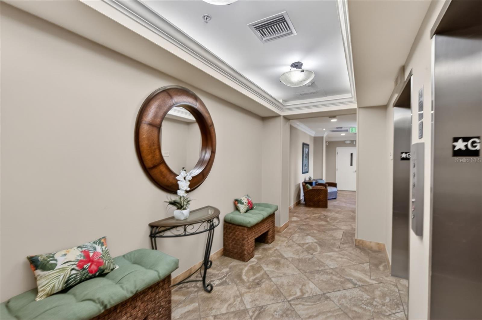 Image 34 of 37 For 3191 Matecumbe Key Road 202