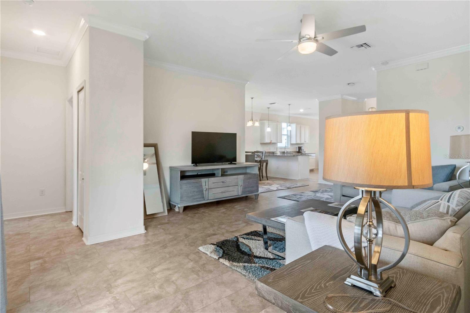 Image 21 of 46 For 43281 Treadway Drive
