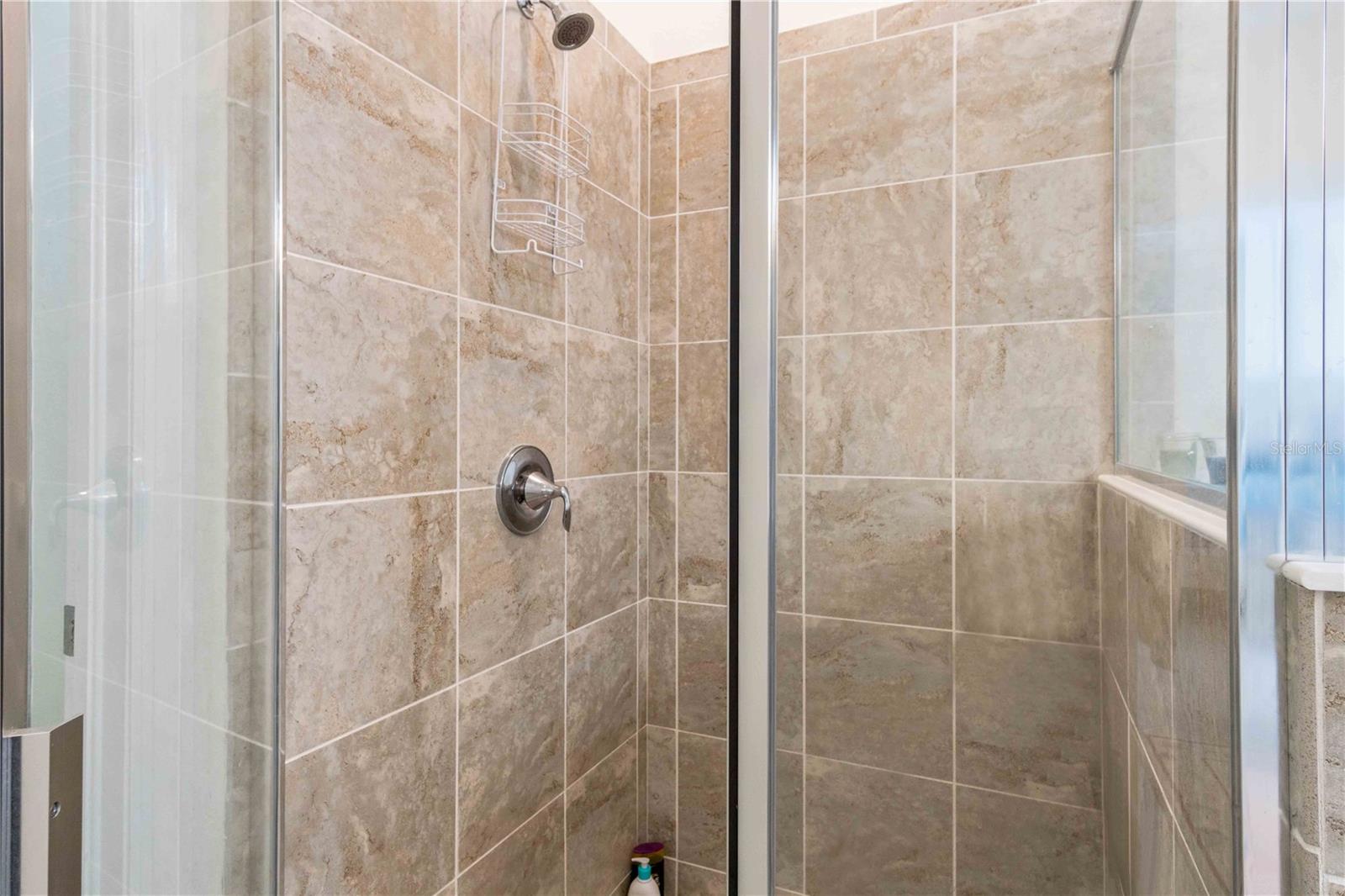 Image 31 of 46 For 43281 Treadway Drive