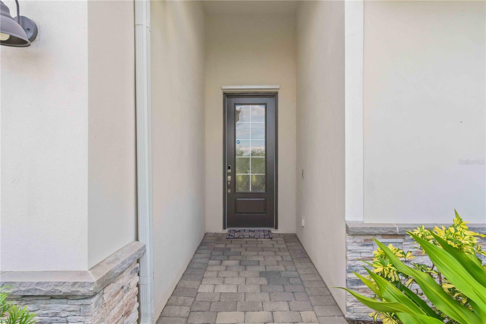 Image 6 of 46 For 43281 Treadway Drive