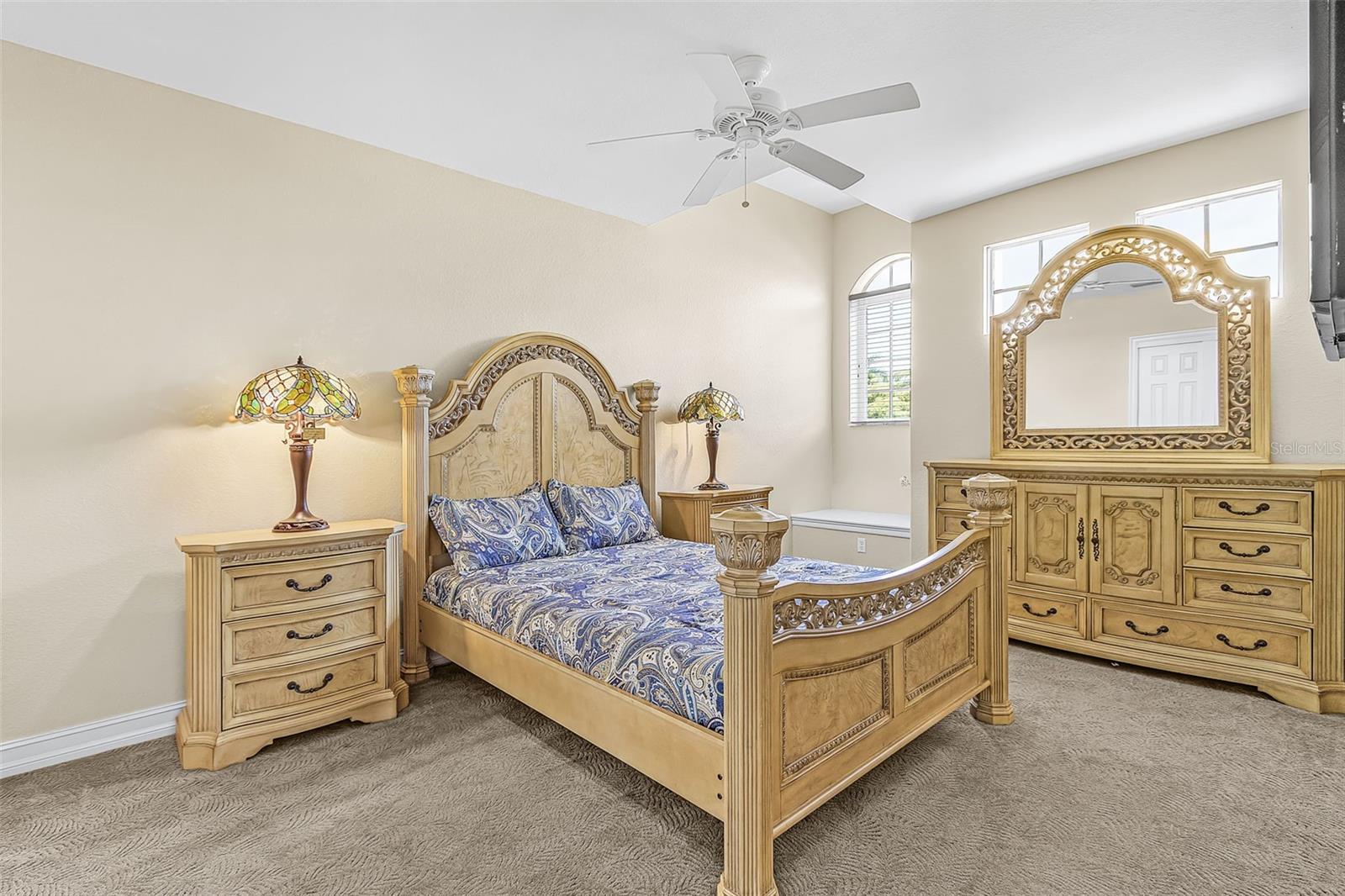 Image 13 of 40 For 5626 Cape Harbour Drive 202