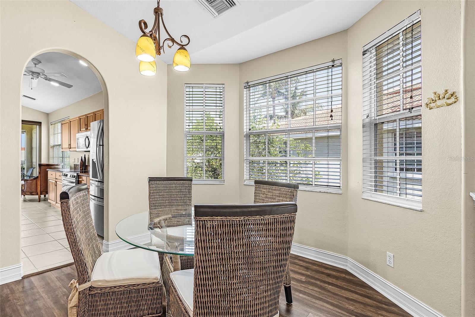 Image 17 of 40 For 5626 Cape Harbour Drive 202