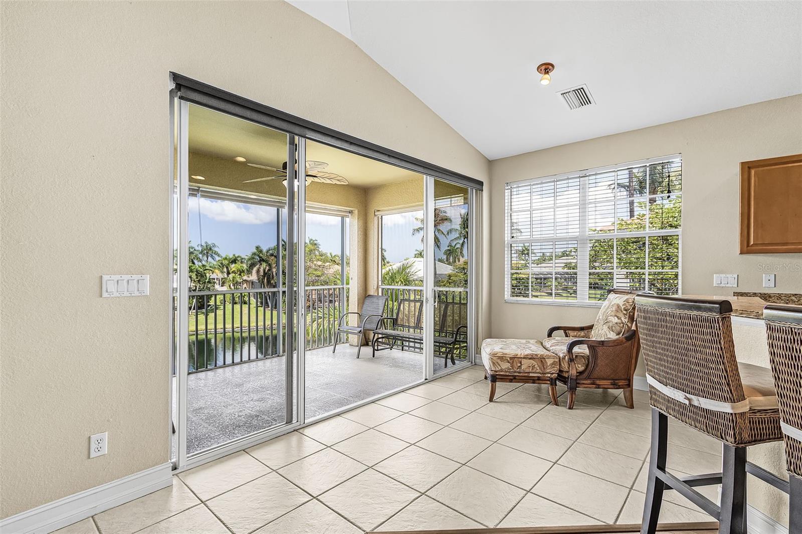 Image 23 of 40 For 5626 Cape Harbour Drive 202