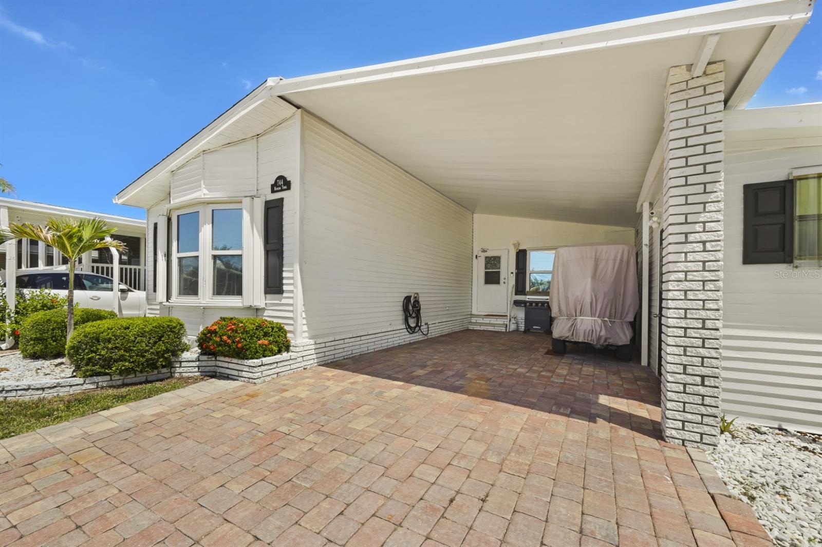 Image 6 of 70 For 2100 Kings Highway 744