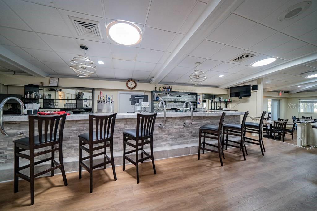 Image 60 of 70 For 2100 Kings Highway 744