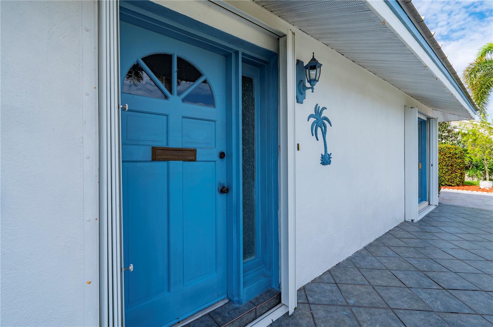Image 6 of 54 For 2241 Gulfview Road