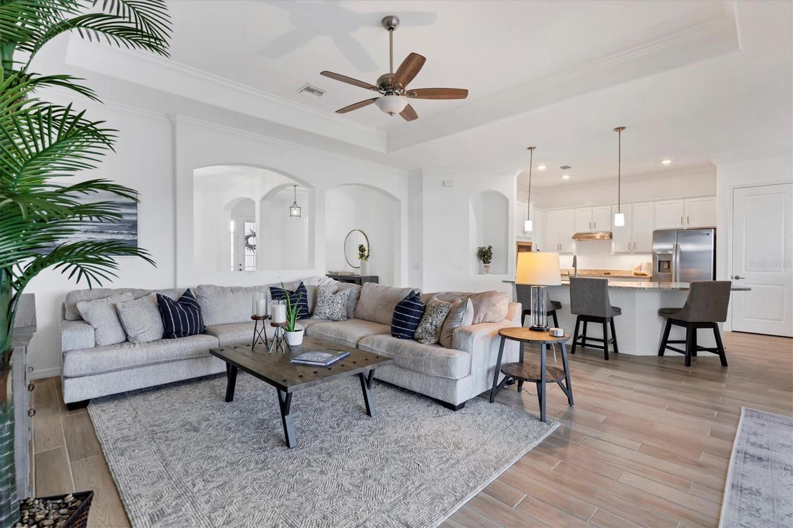 Image 6 of 66 For 25228 Longmeadow Drive