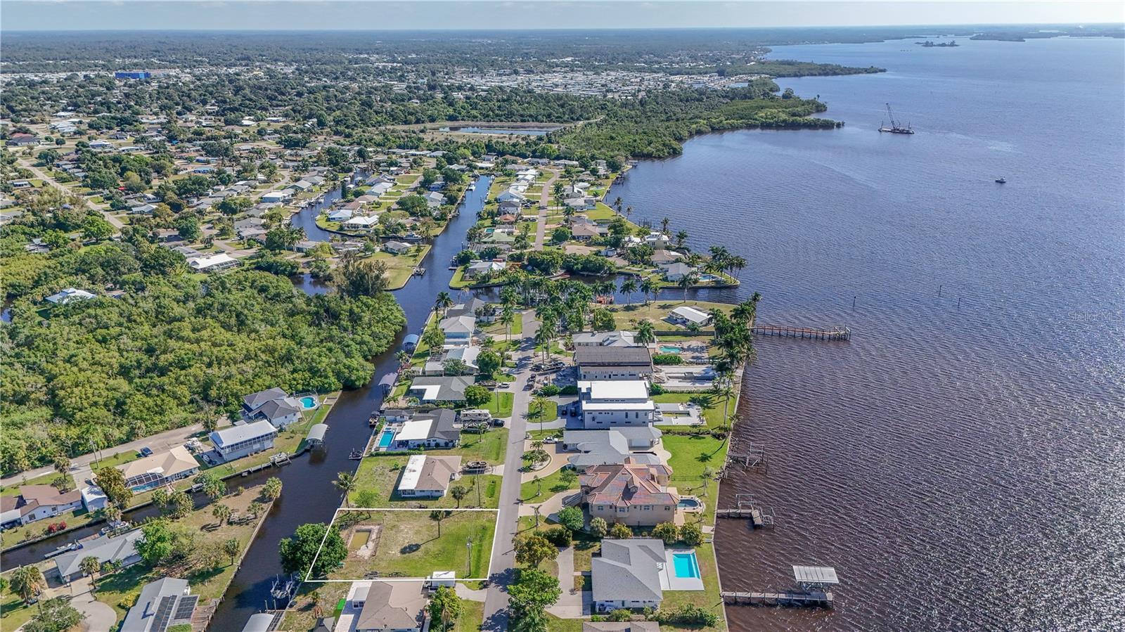 Details for 116 North Shore Avenue, NORTH FORT MYERS, FL 33917