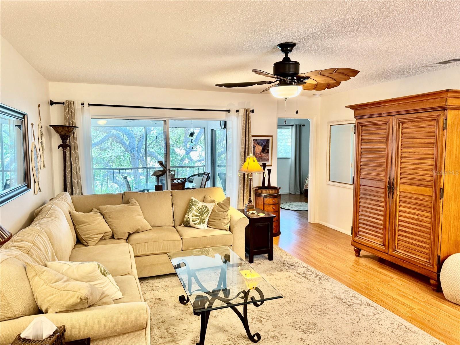 Image 11 of 28 For 2801 Magdalina Drive 1d