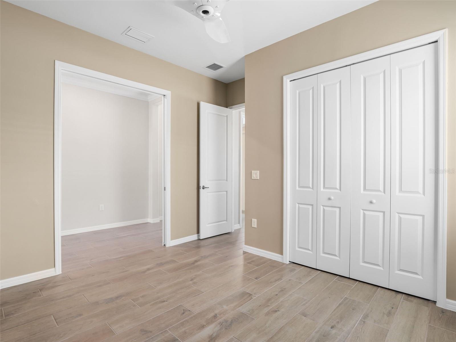 Image 14 of 46 For 15904 Sugar Hill Drive