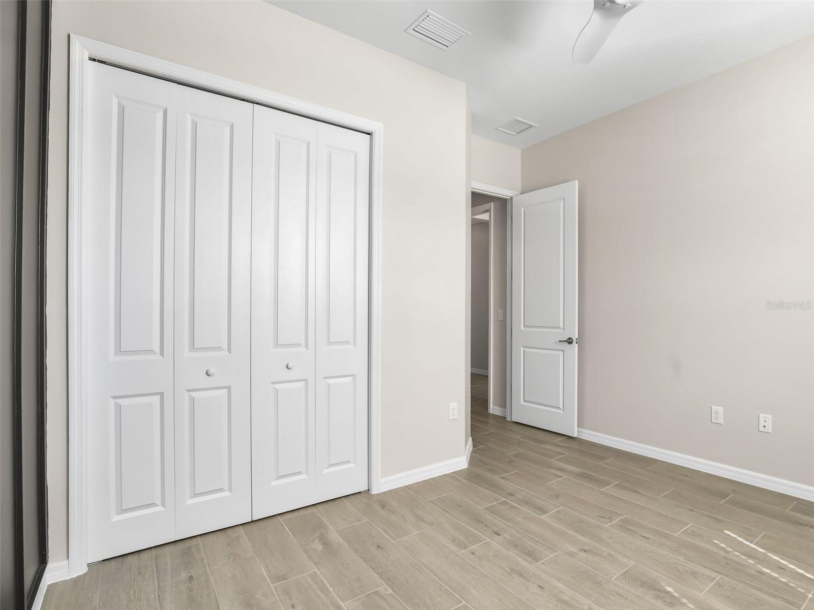 Image 22 of 46 For 15904 Sugar Hill Drive