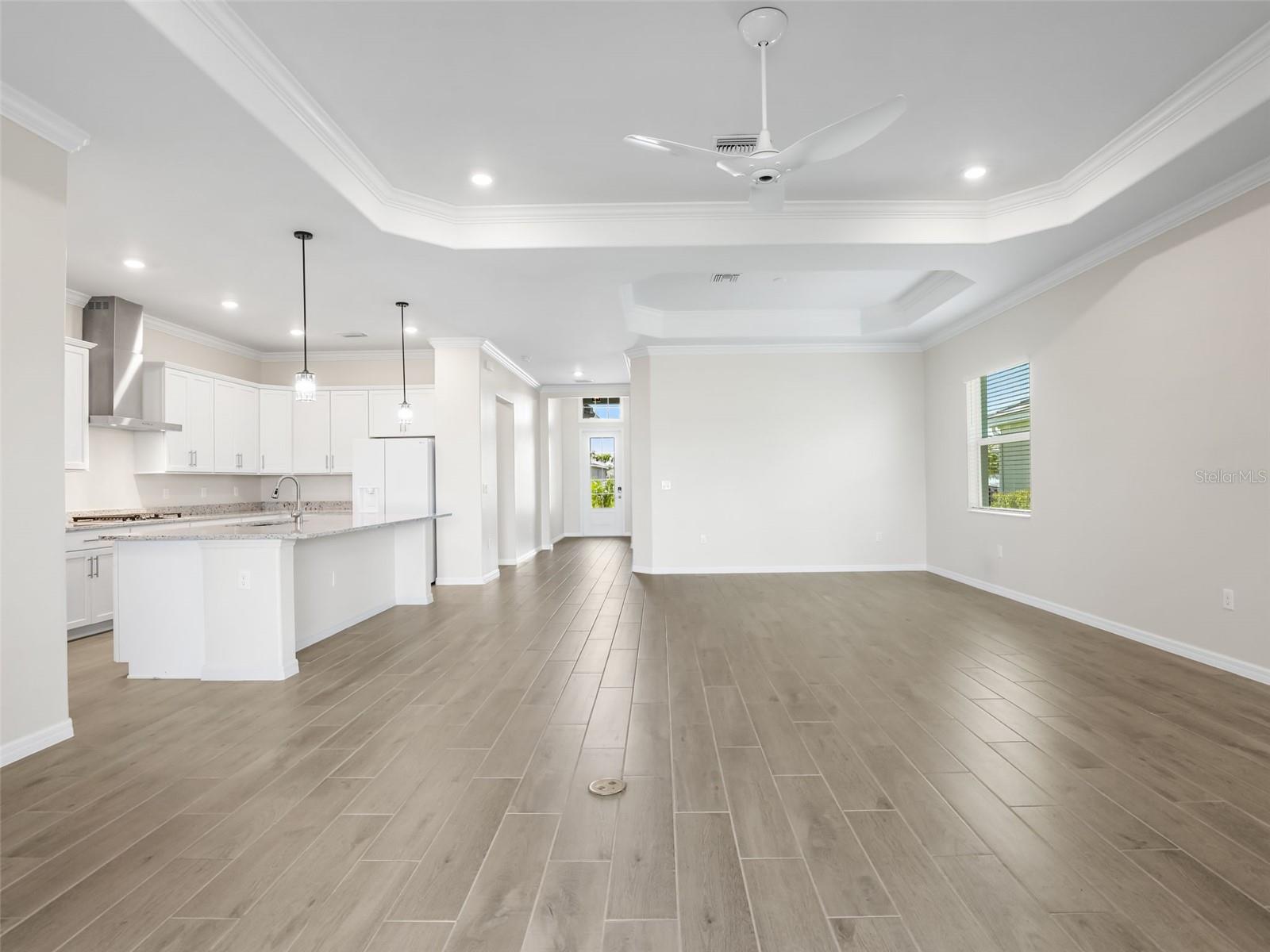Image 8 of 46 For 15904 Sugar Hill Drive