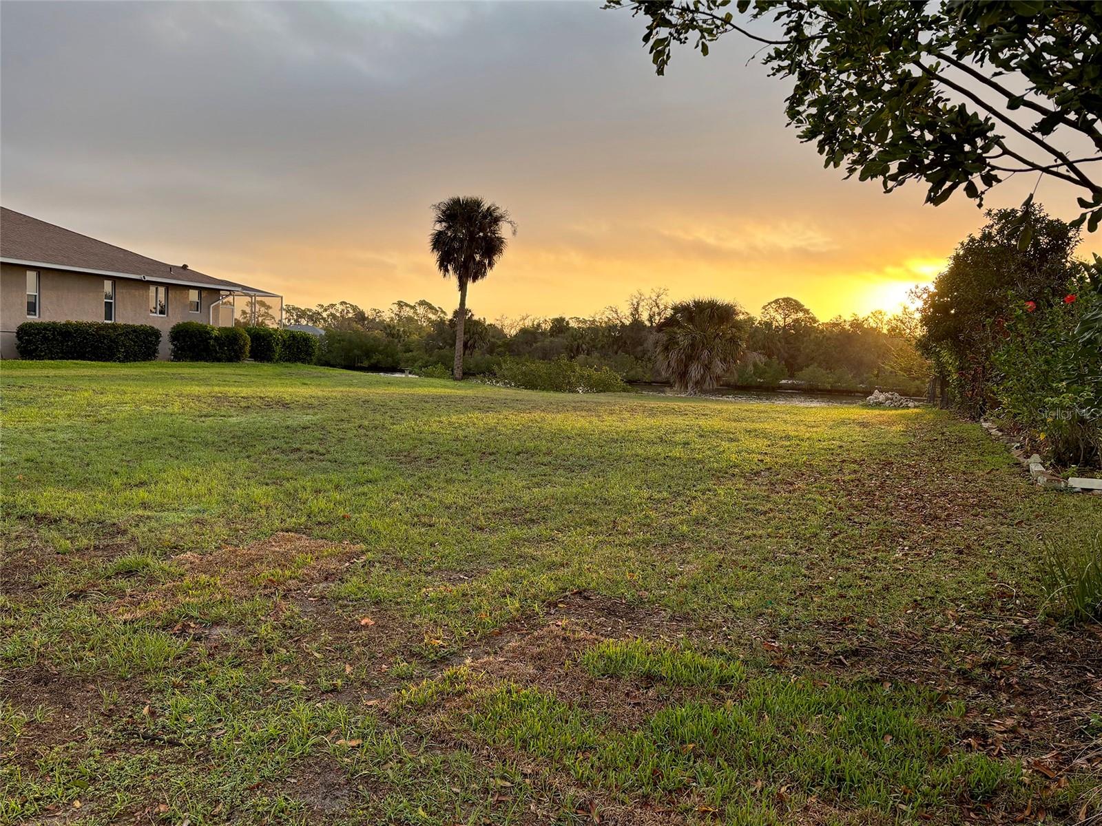 Image 19 of 21 For 3190 Lake View Boulevard