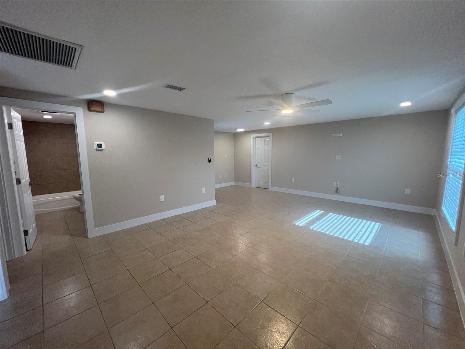 Image 4 of 38 For 249 Seminole Boulevard Nw