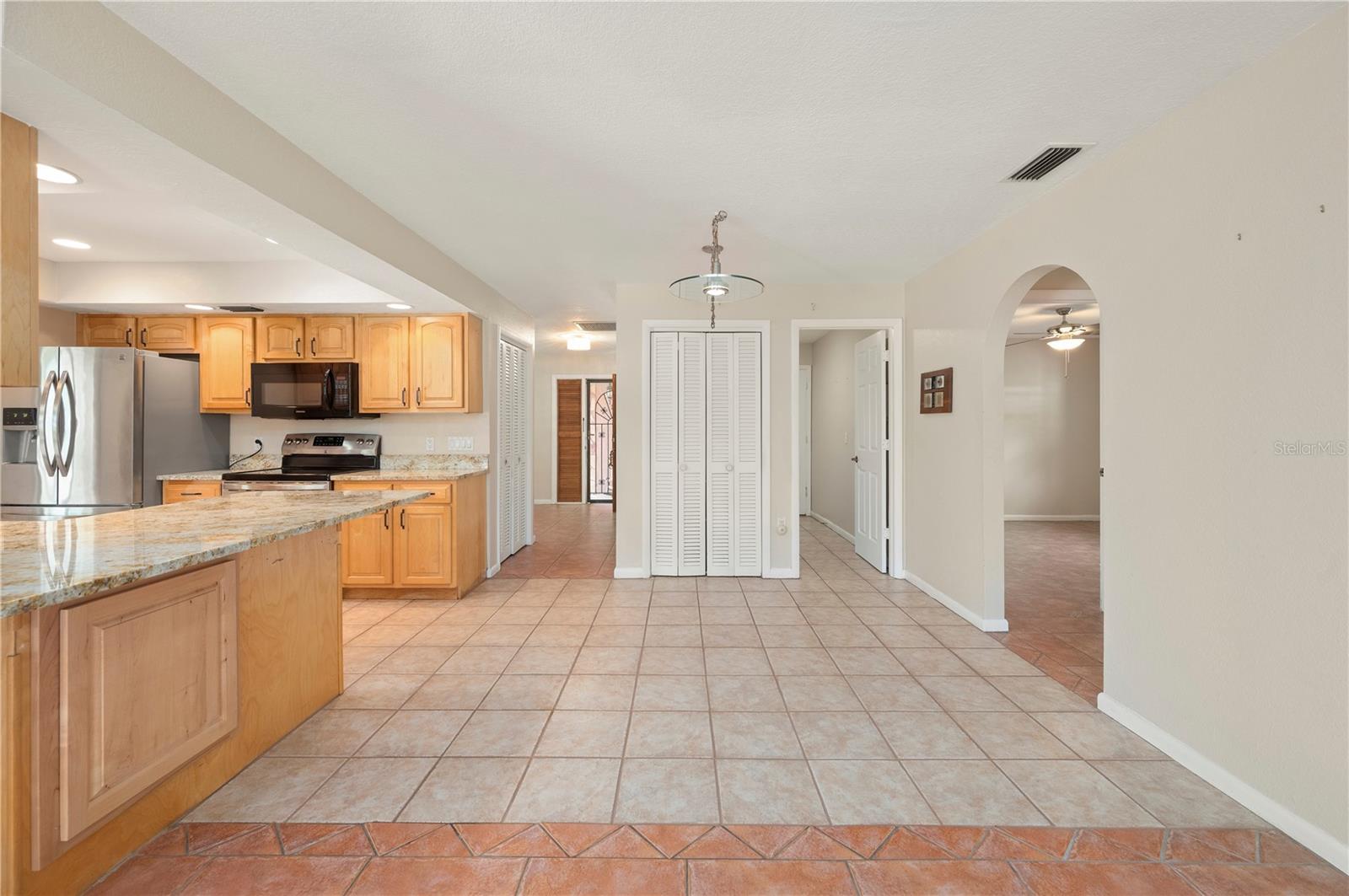 Image 19 of 50 For 22317 Laika Avenue