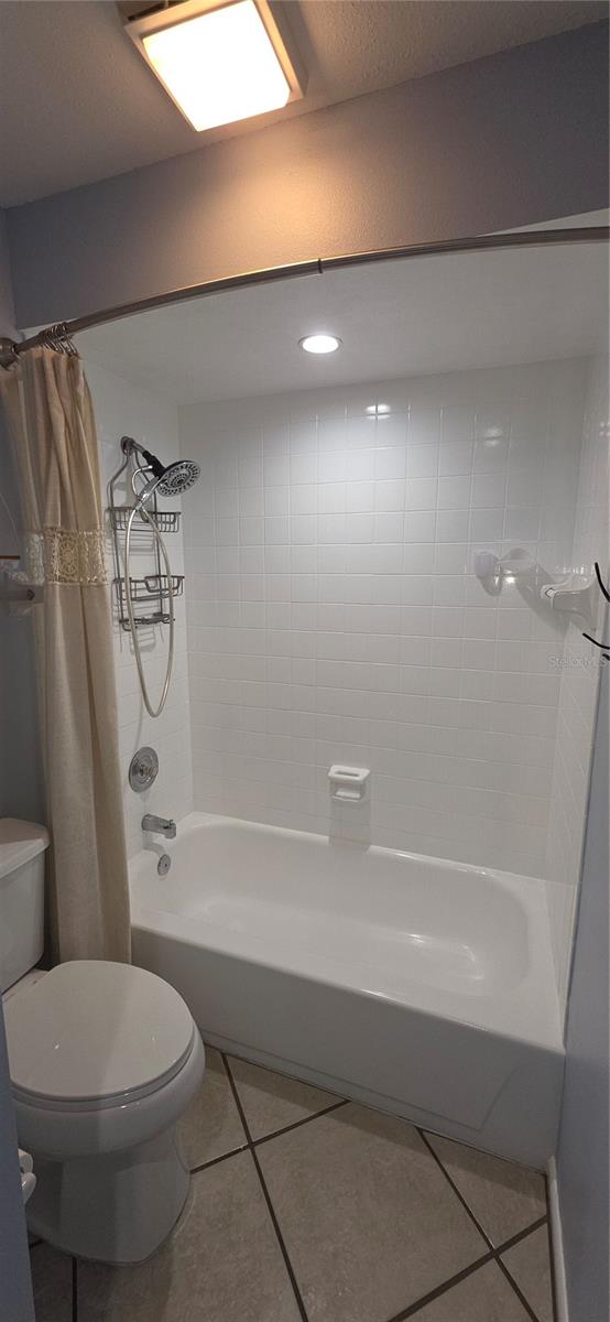 Image 22 of 36 For 6033 34th Street W 136