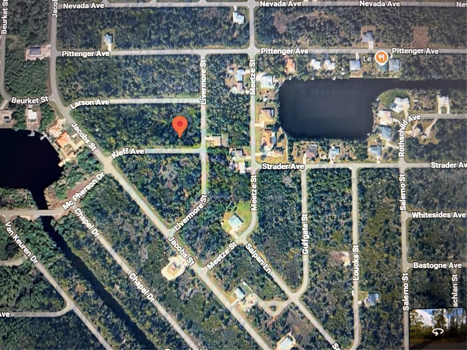Image 4 of 6 For 14060 Kleff Avenue