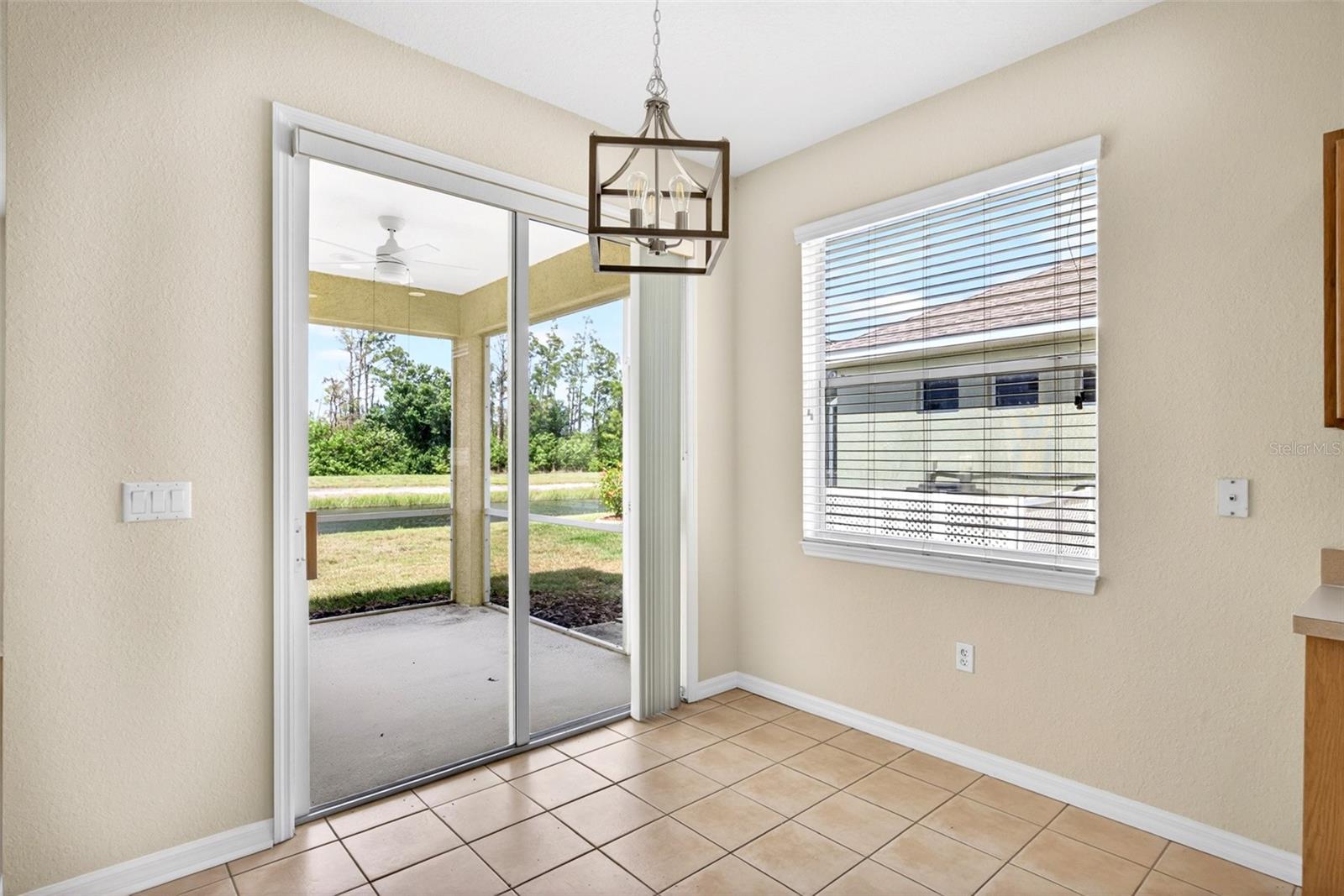 Image 16 of 43 For 1823 Scarlett Avenue