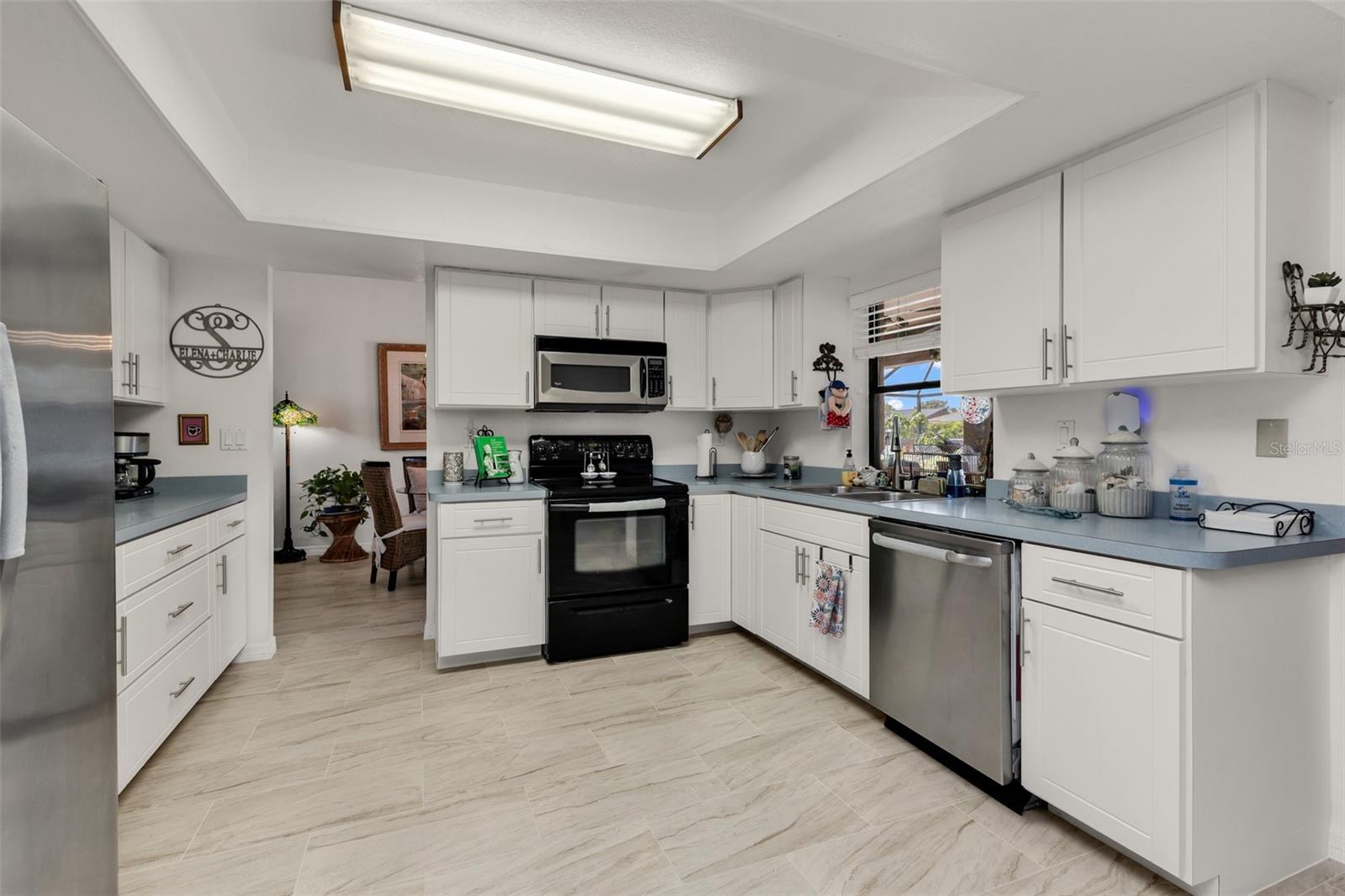 Image 13 of 40 For 23345 Ferndale Avenue