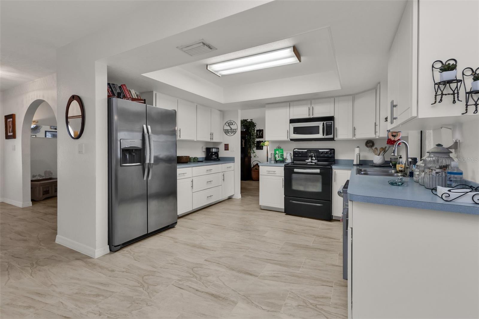 Image 14 of 40 For 23345 Ferndale Avenue