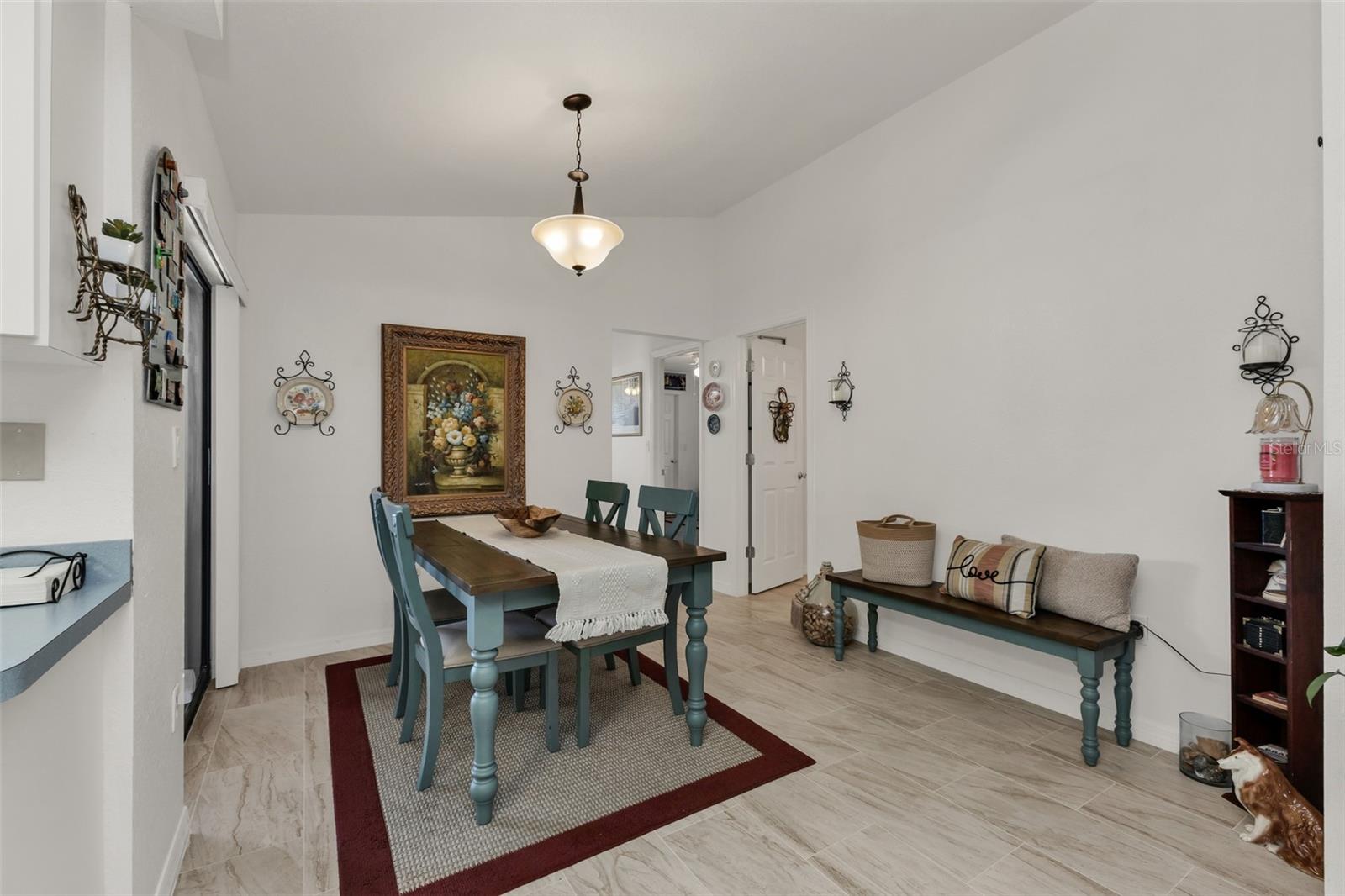 Image 16 of 40 For 23345 Ferndale Avenue