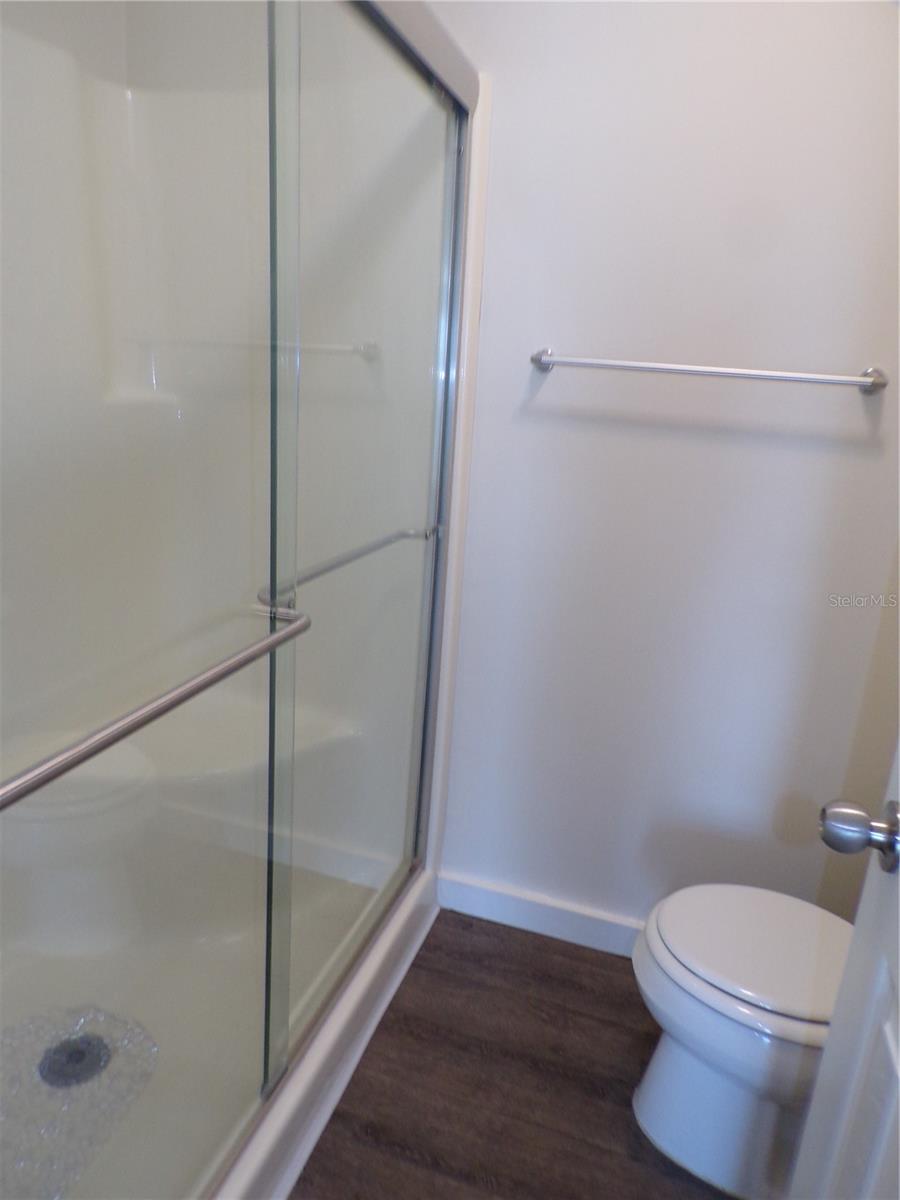 Image 16 of 39 For 26300 Rampart Boulevard 402b