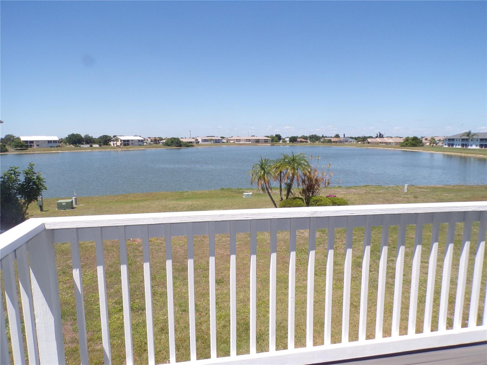 Image 17 of 39 For 26300 Rampart Boulevard 402b