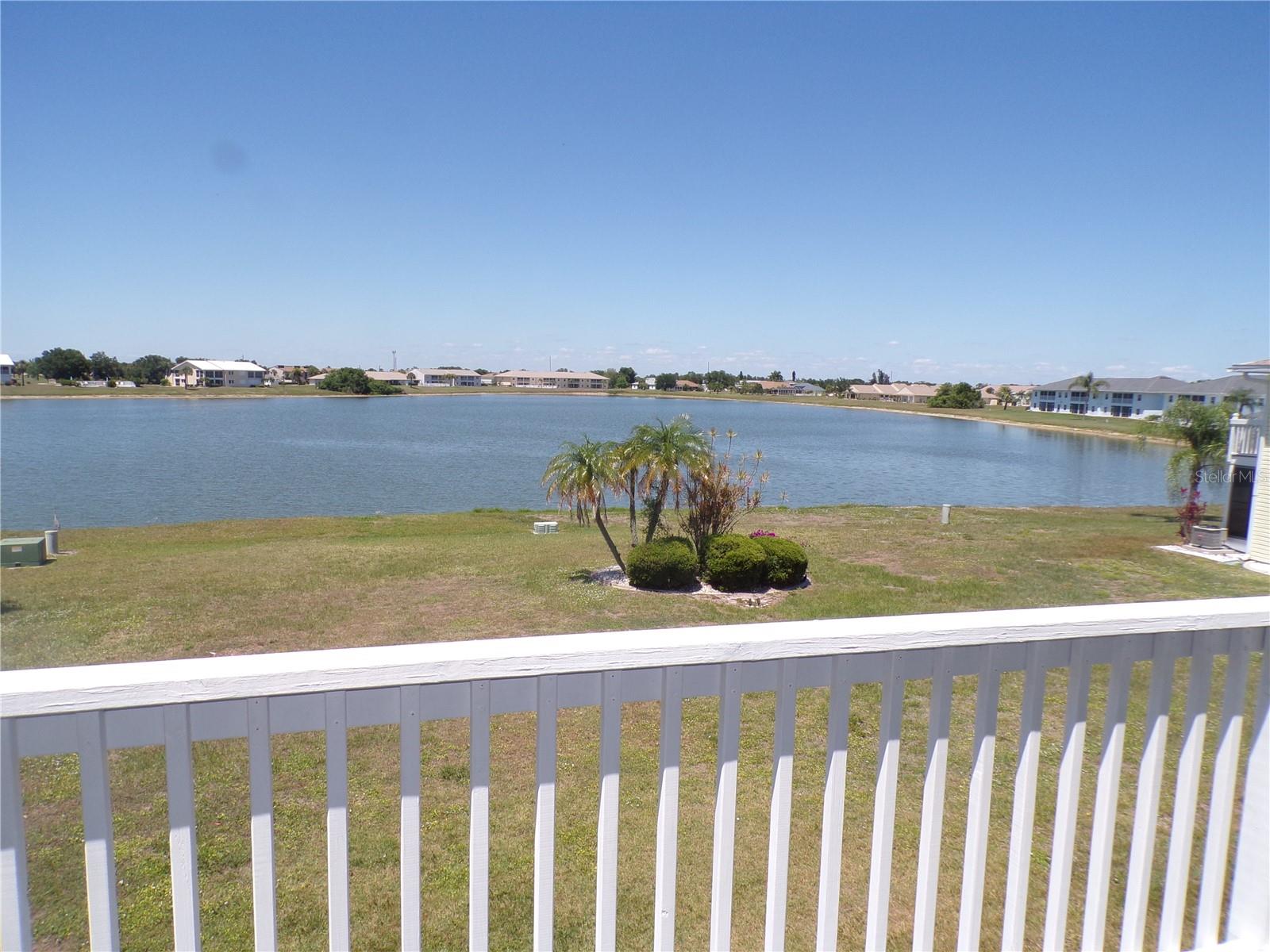 Image 20 of 39 For 26300 Rampart Boulevard 402b